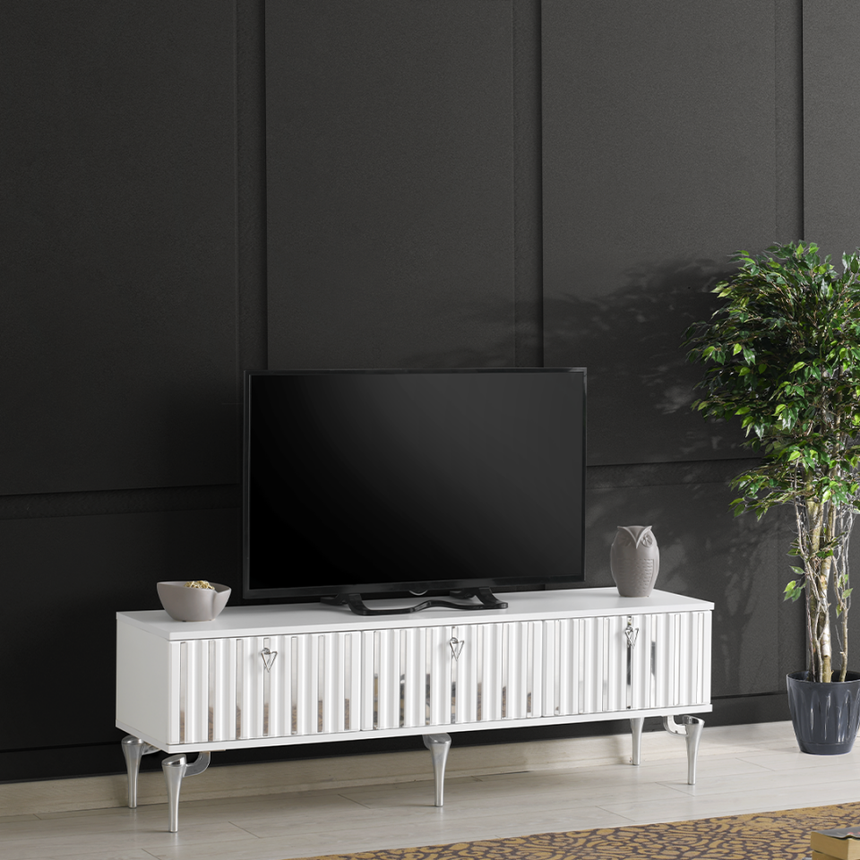 modern metal ayaklı 150 cm TV sehpası MDF mebran kapaklı beyaz ve gümüş