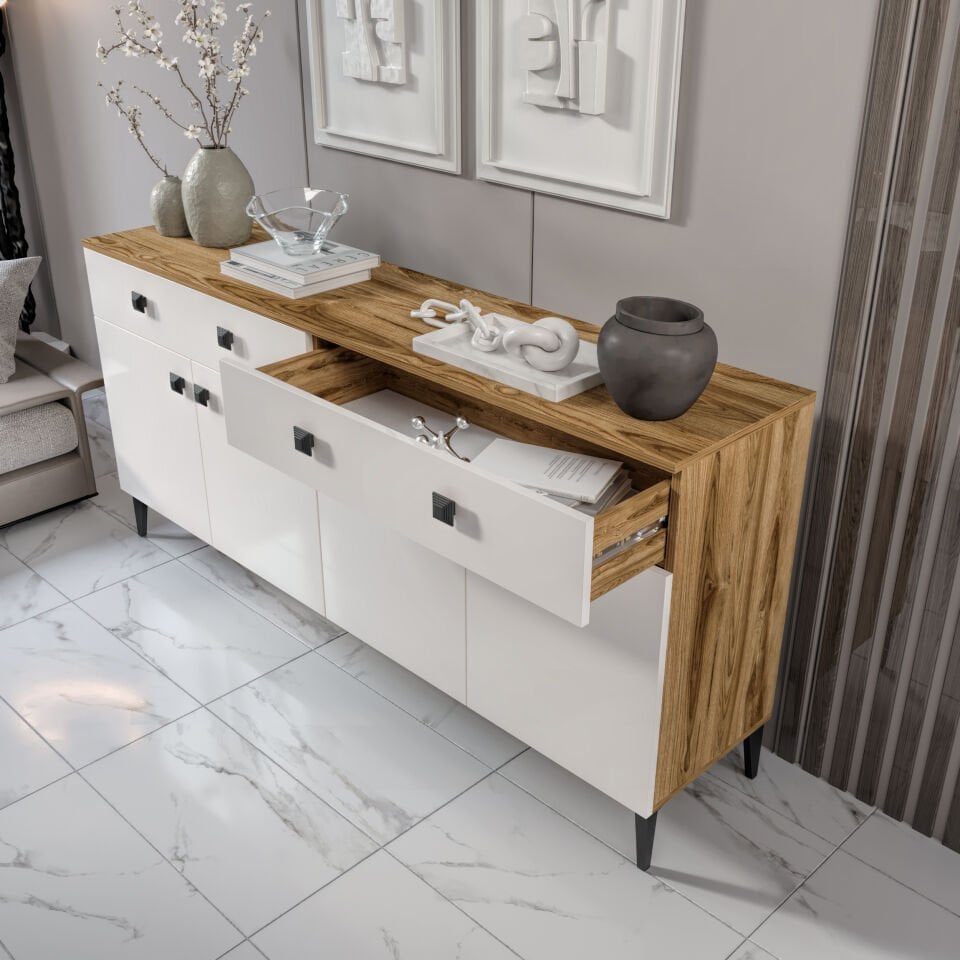 Livia konsol metal ayak ve kulp detaylarıyla şık tasarım