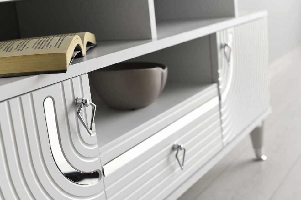 130 CM ART RAFLI MDF MEBRAN KAPAK TV SEHPASI BEYAZ GÜMÜŞ